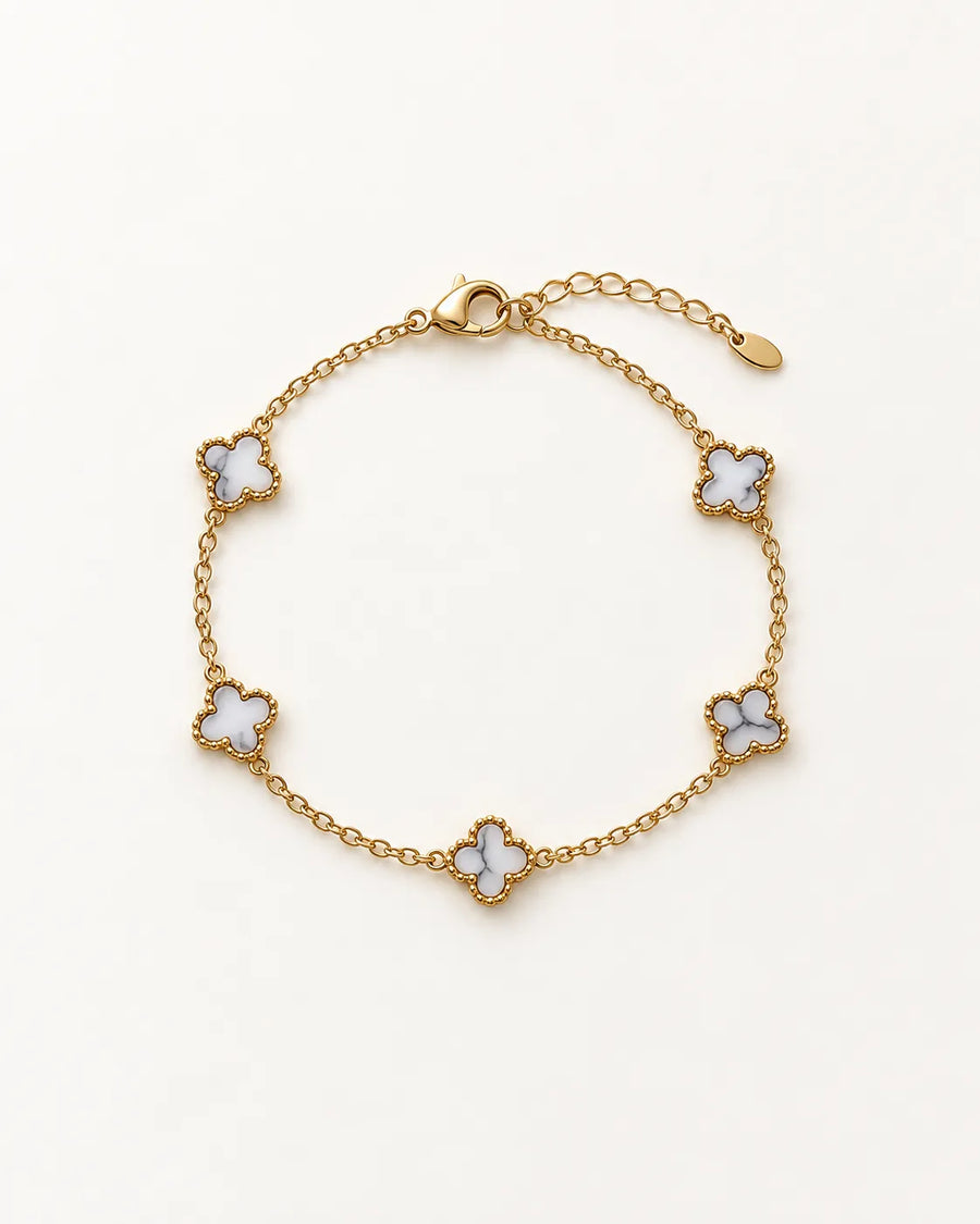 Bracelet In White Everyday Jewellery Clover Minimal  Gold Tone